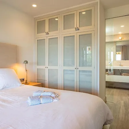 Al-7 8 Pax Holiday home *