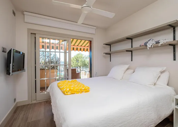 Al-7 8 Pax Holiday home